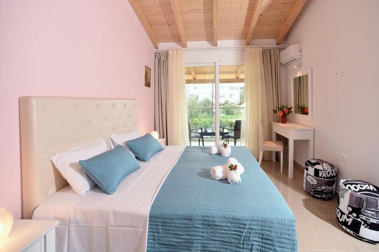 Palapart Gikas Suites And Studios Gouvia Luaran gambar