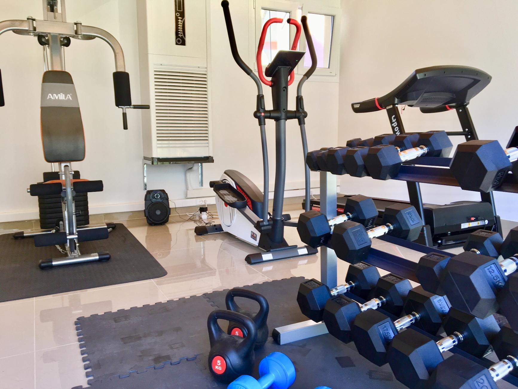 Palapart Gikas Suites And Studios Gouvia Luaran gambar