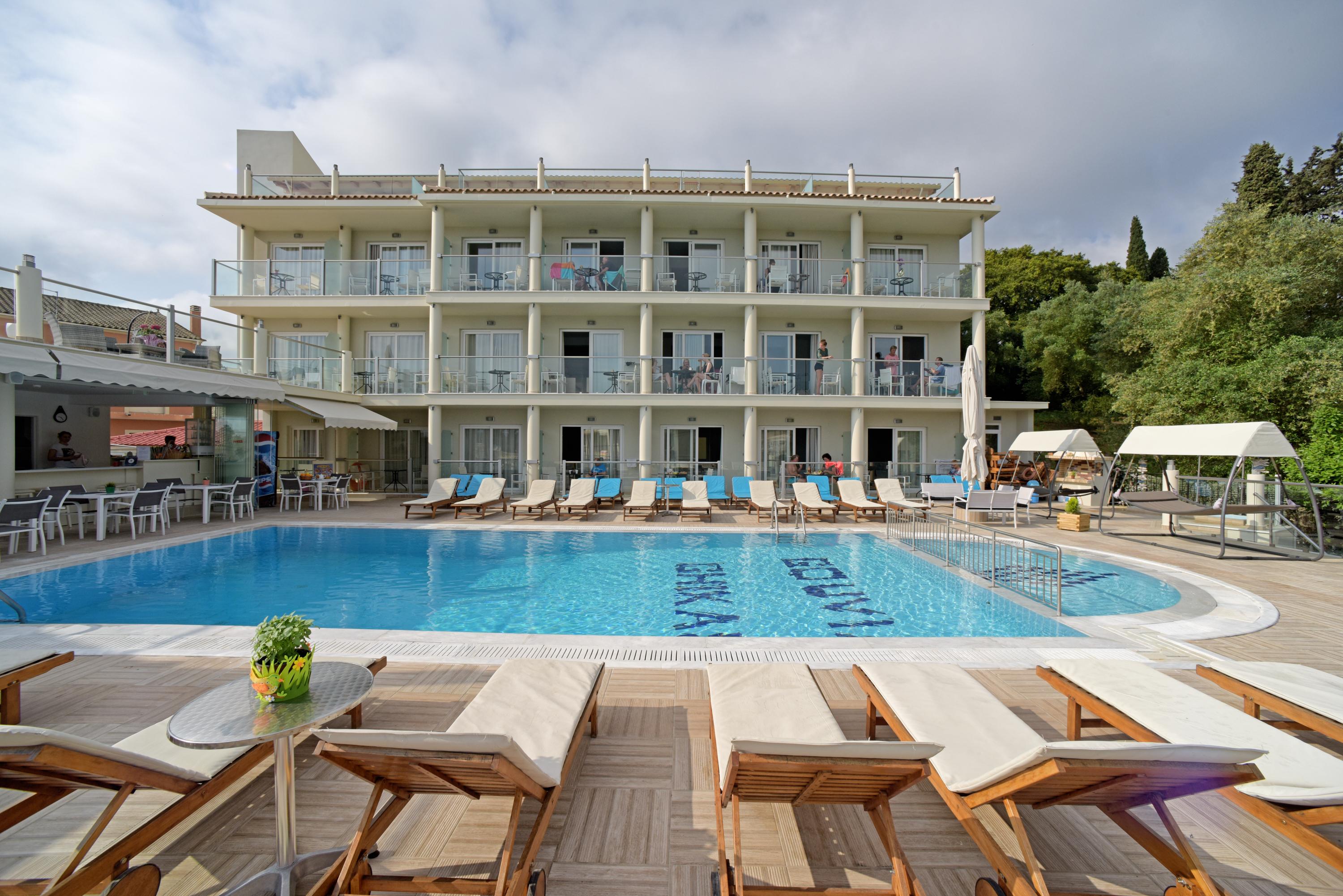 Palapart Gikas Suites And Studios Gouvia Luaran gambar