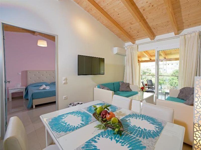 Palapart Gikas Suites And Studios Gouvia Luaran gambar